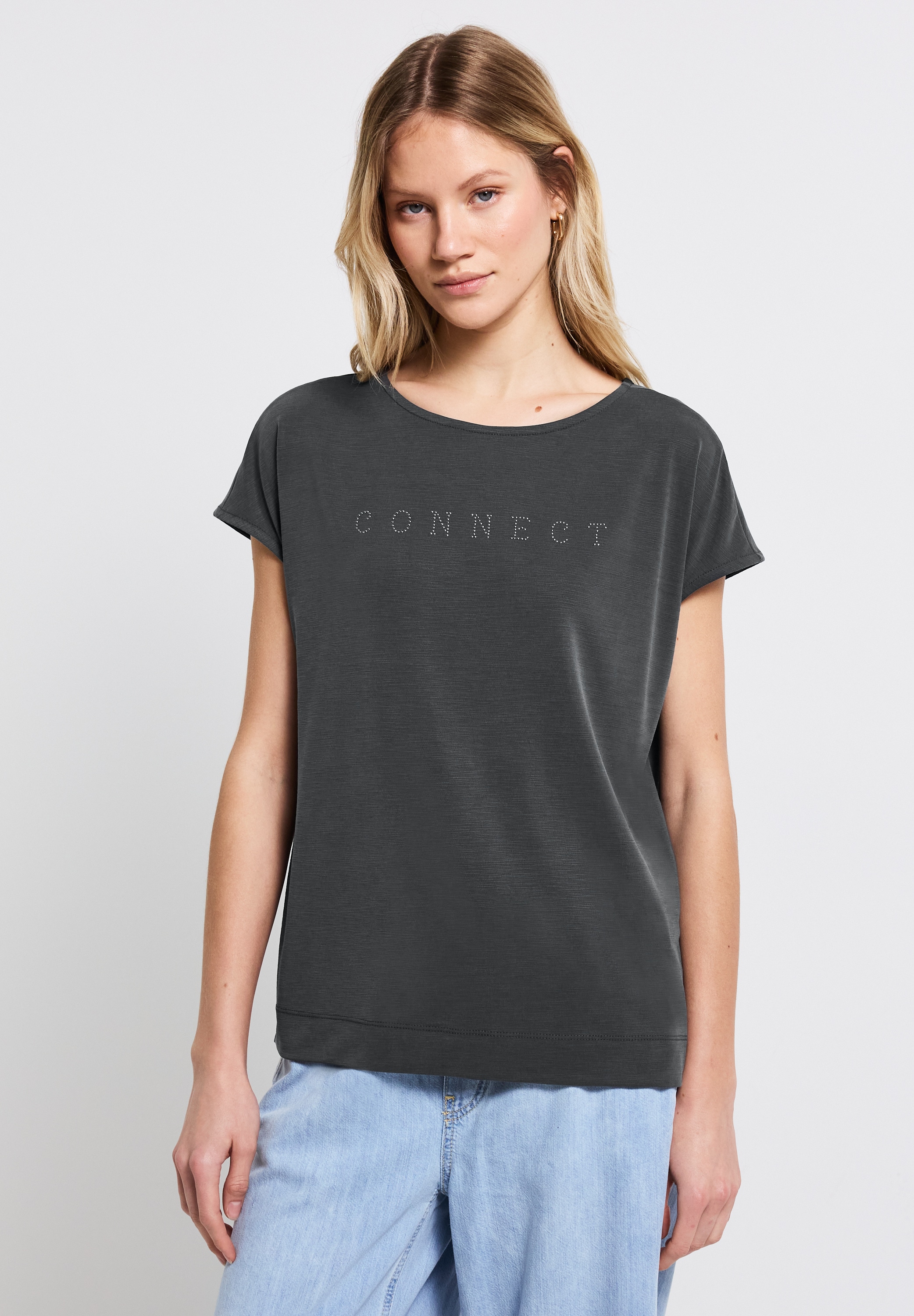 STREET ONE T-Shirt, mit Seitlichen Einschlitzen am Saum günstig online kaufen