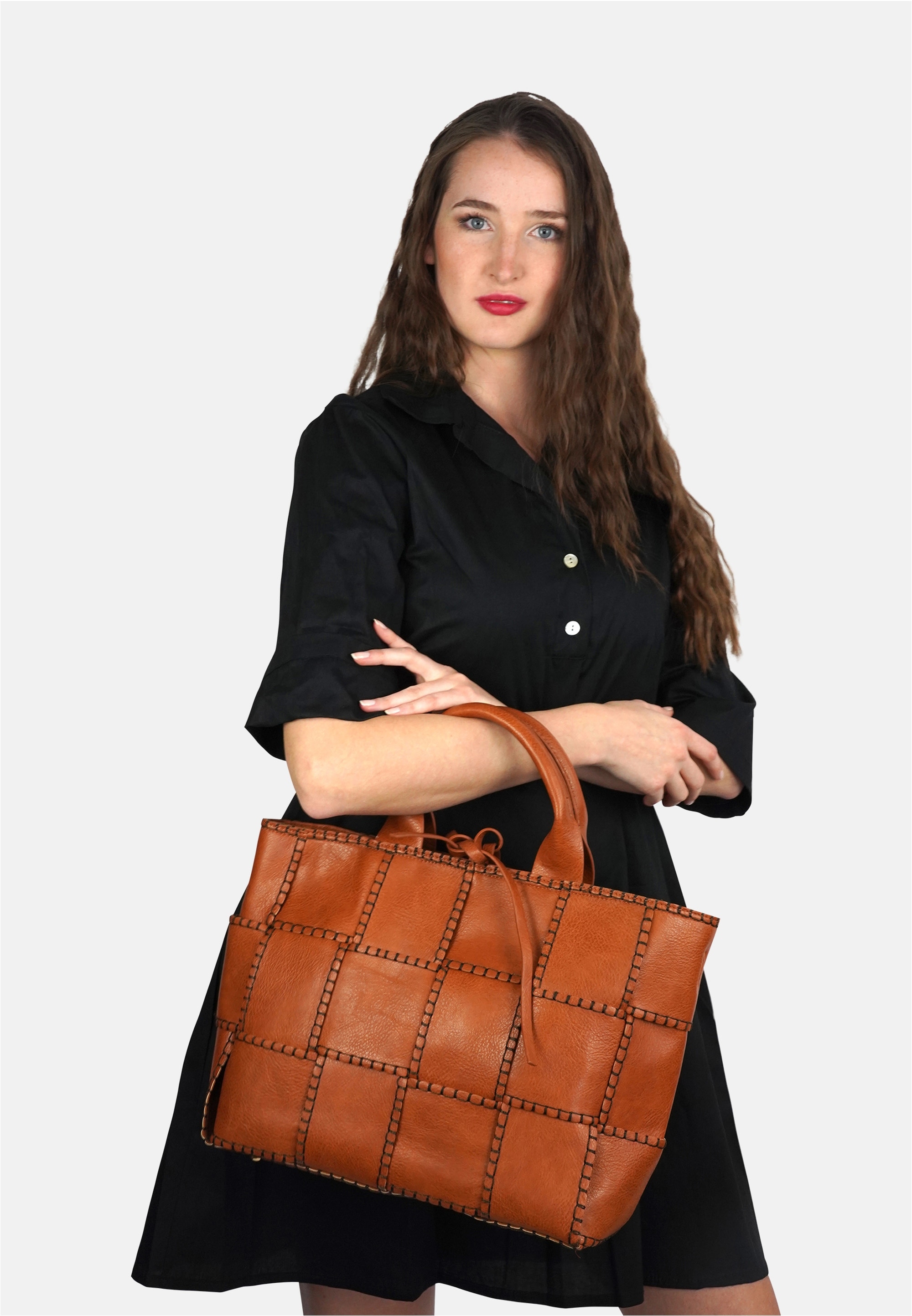 Harpa Henkeltasche »UMA« mit geschmackvoller Steppung