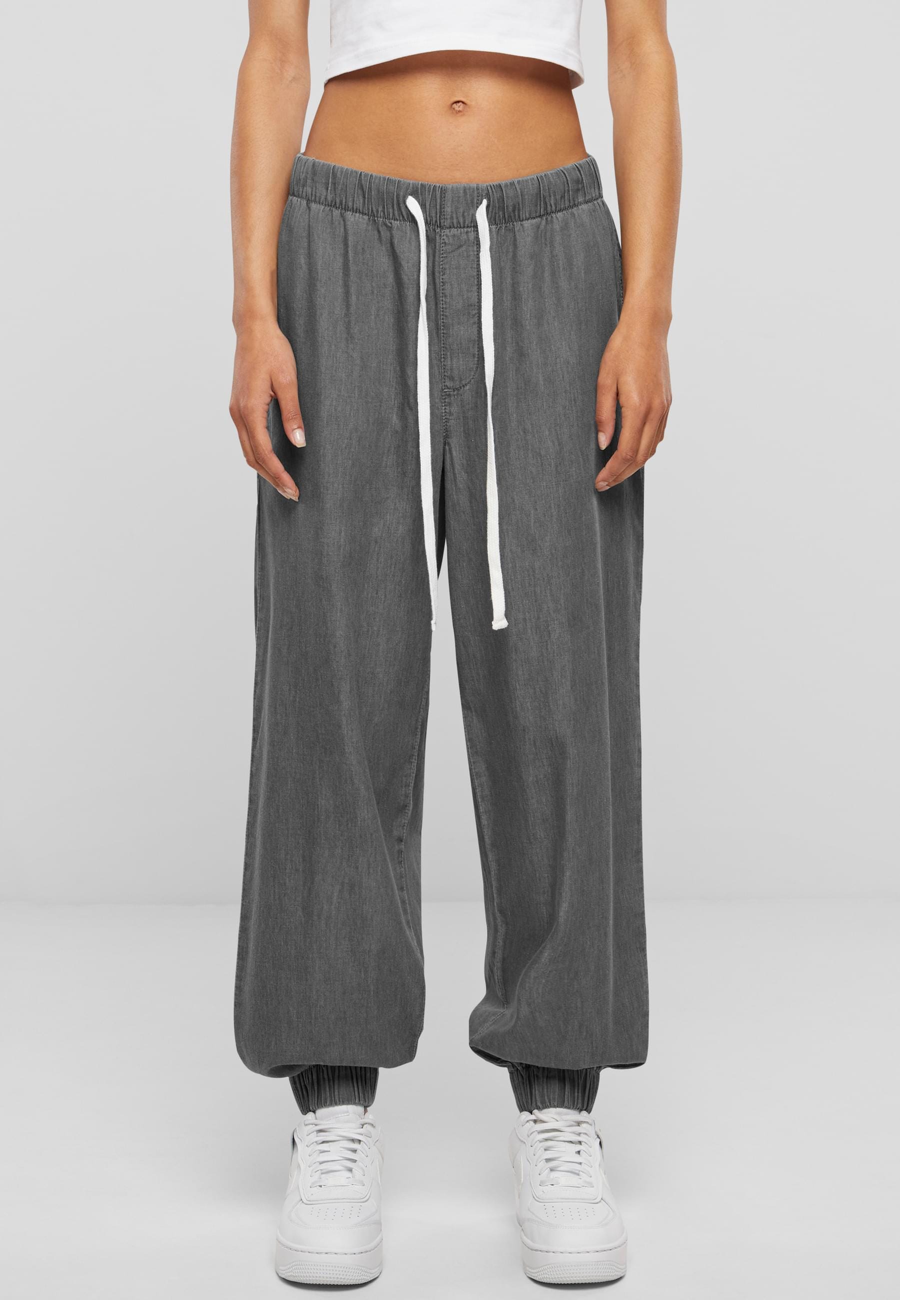 URBAN CLASSICS Jogginghose »Urban Classics Damen Ladies Light Denim Jogpants«, (1 tlg.)