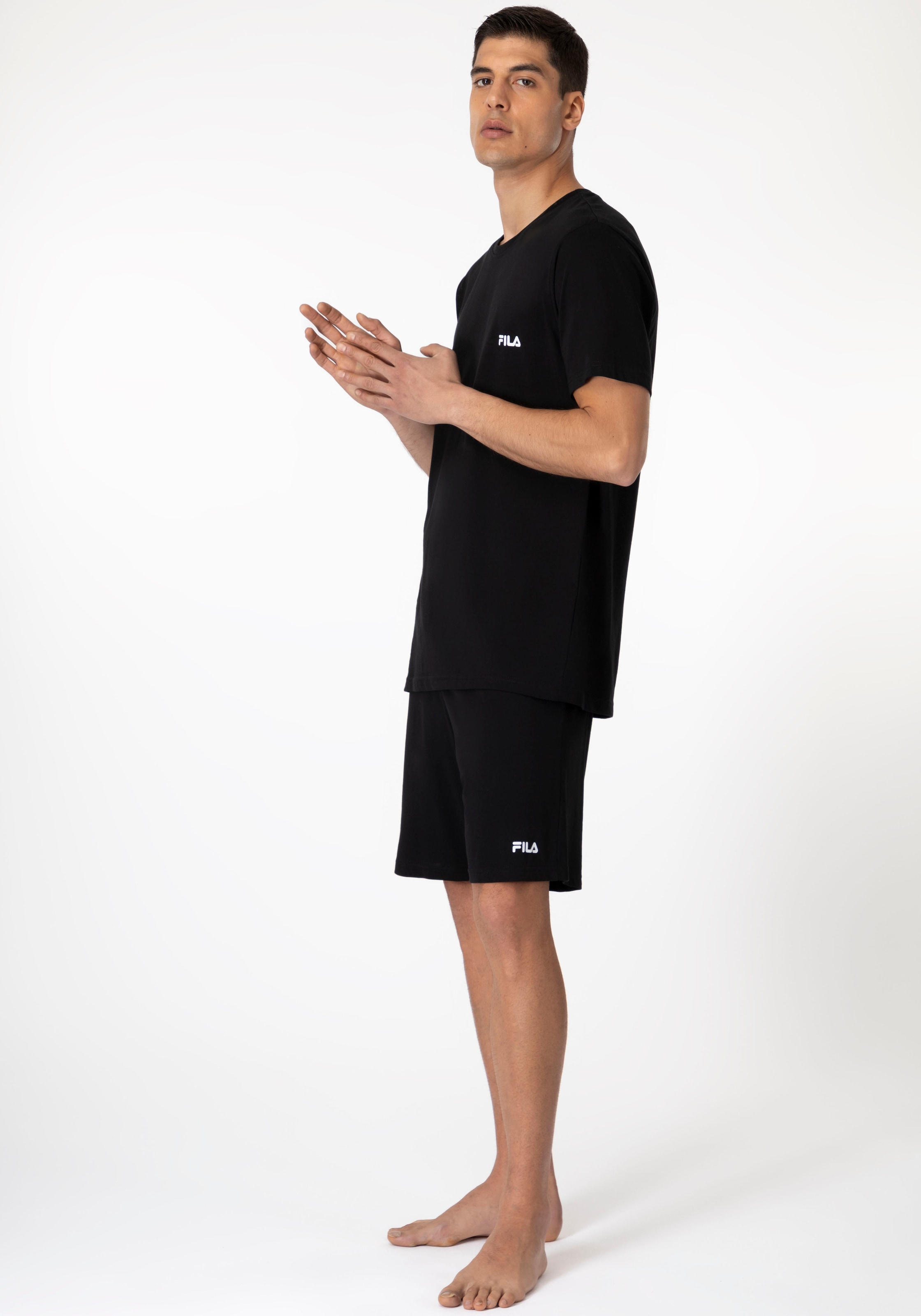 Fila Shorty, (2 tlg.), T-Shirt und kurze Hose mit Gummizug günstig online kaufen