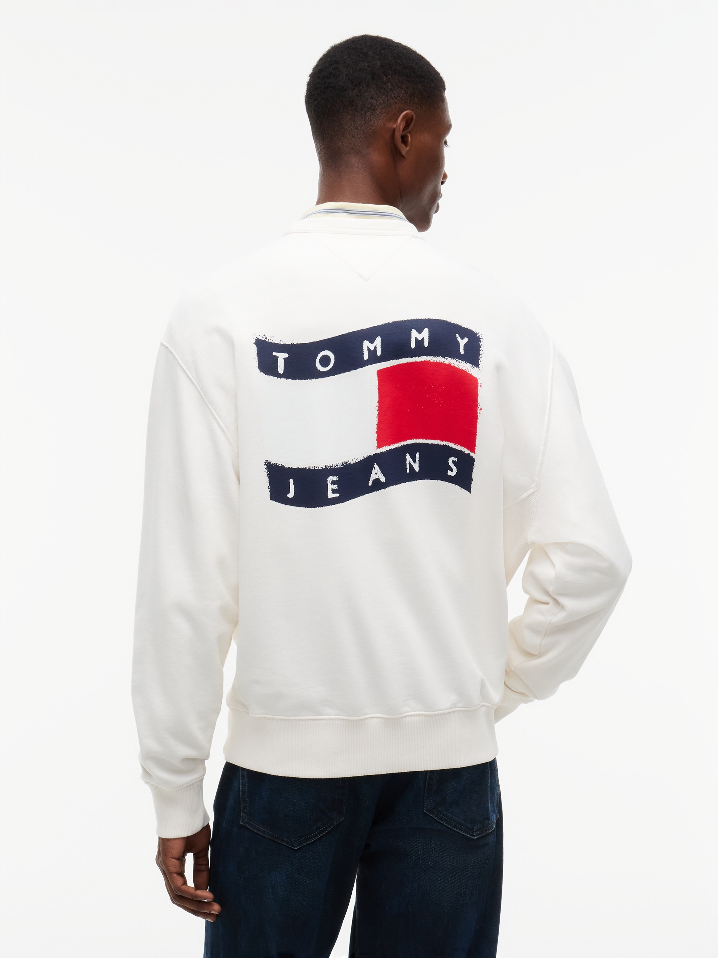Tommy Jeans Sweatshirt »RELAX WAVY FLAG SWEATSHIRT«, Relaxed fit mit Rundhalsausschnitt
