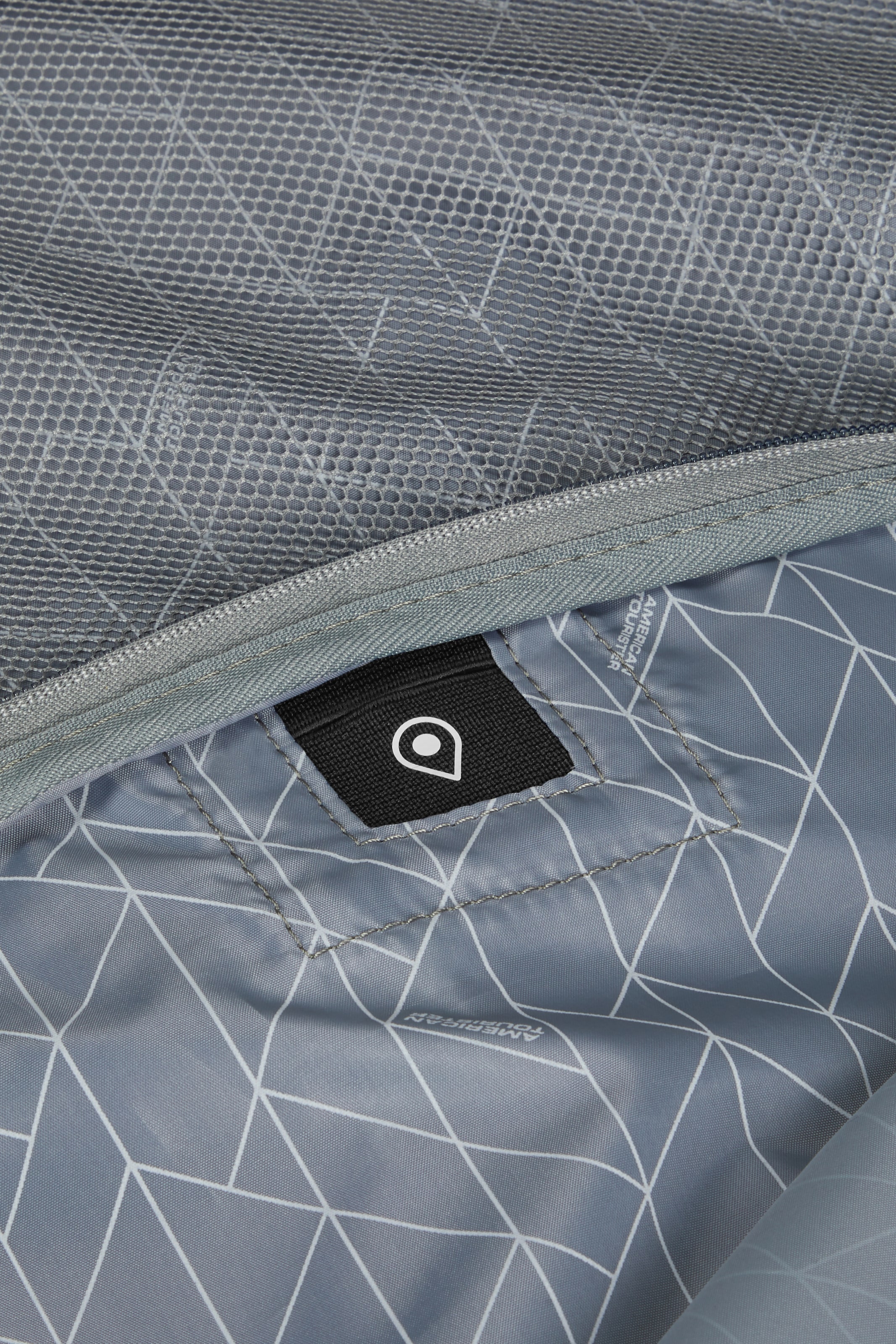 American Tourister® Hartschalen-Trolley »FASTFORWARD, verschiedene Größen und Farben«, 4 Rollen, Hartschalen-Koffer personalisierbar TSA-Schloss Volumenerweiterung
