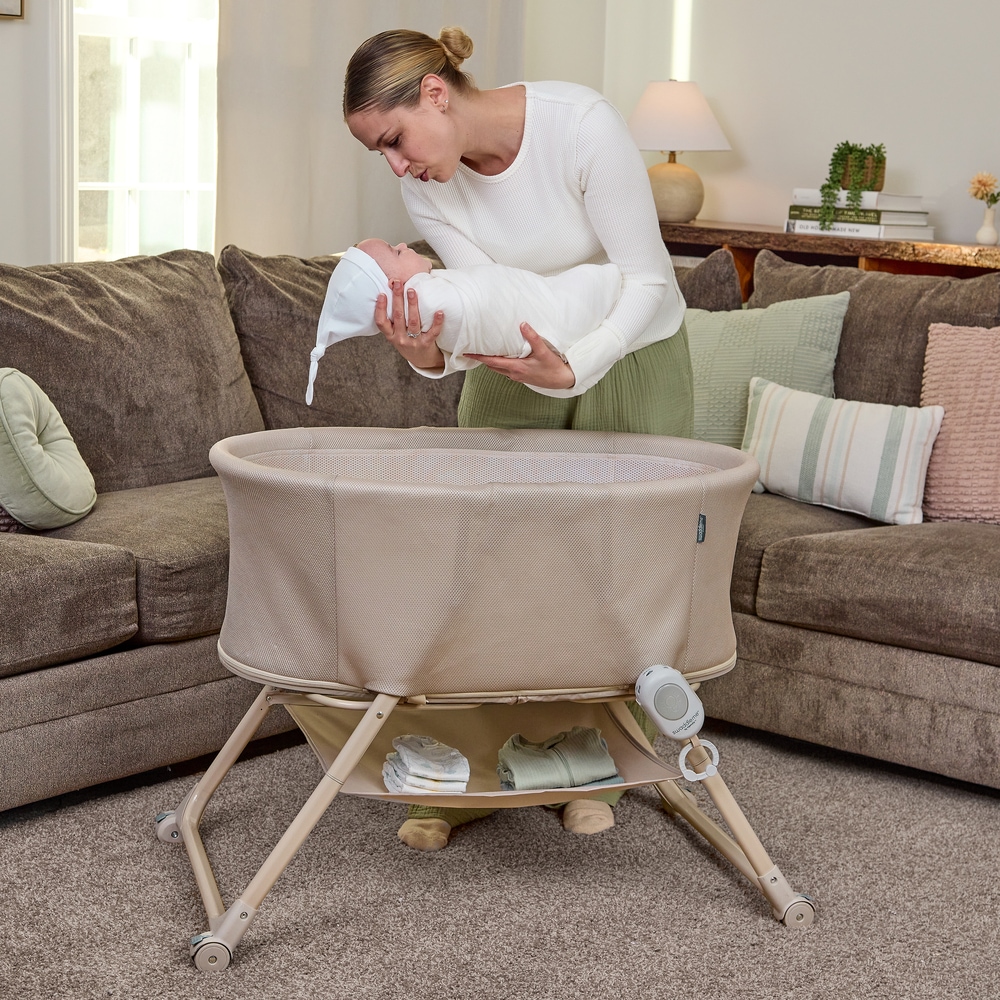 ingenuity Baby-Reisebett »Snooze & Stow™ Easy-Folding Bassinet, beige« faltbar