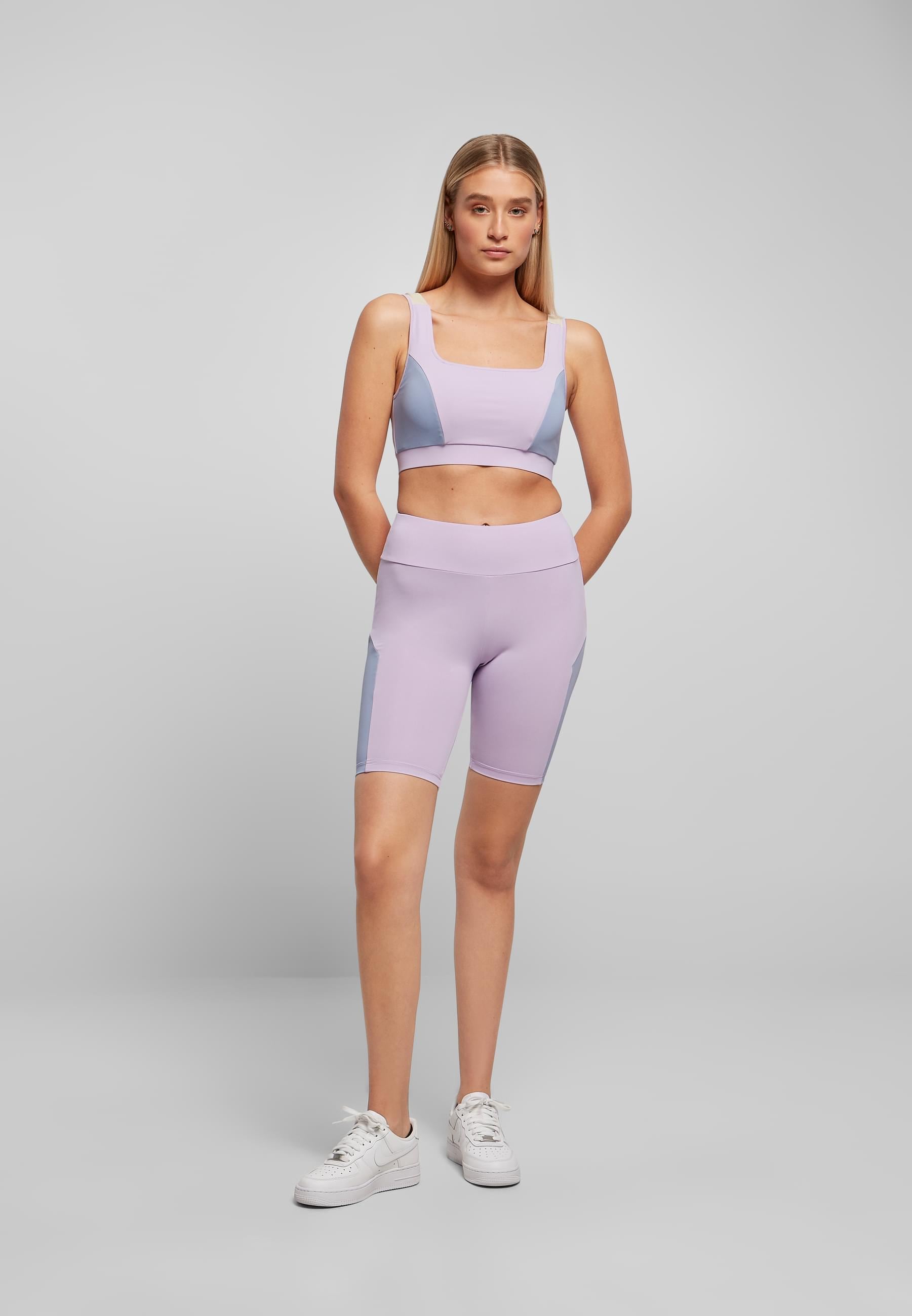 URBAN CLASSICS Radlerhose »Urban Classics Damen Ladies Color Block Cycle Shorts«, (1 tlg.)