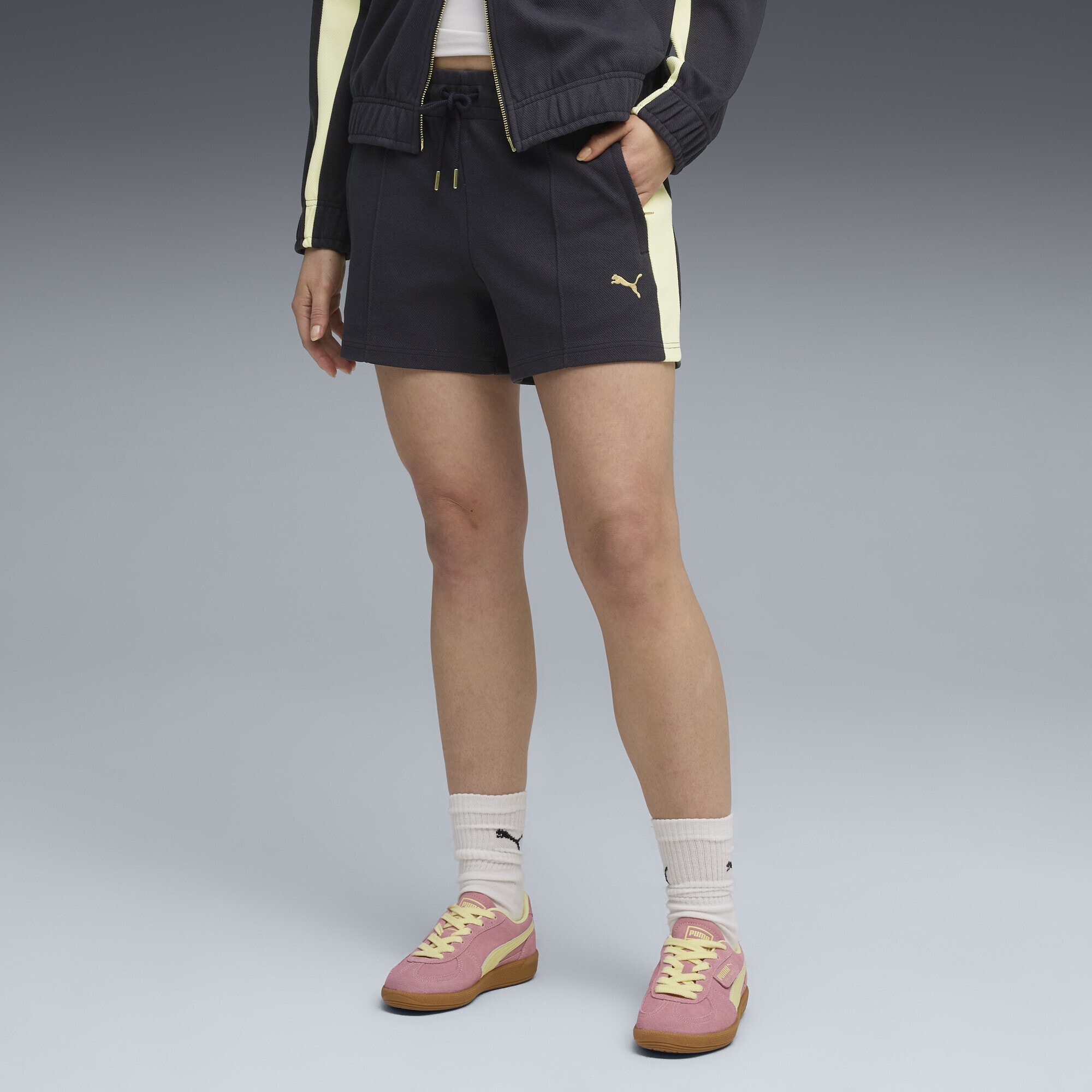 PUMA Sporthose »T7 Pintuck Shorts Damen«