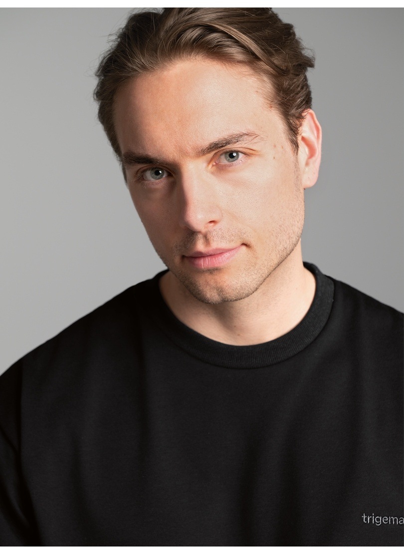 Thumbnail - Trigema T-Shirt "TRIGEMA Heavy Oversized T-Shirt" 1 Stk.