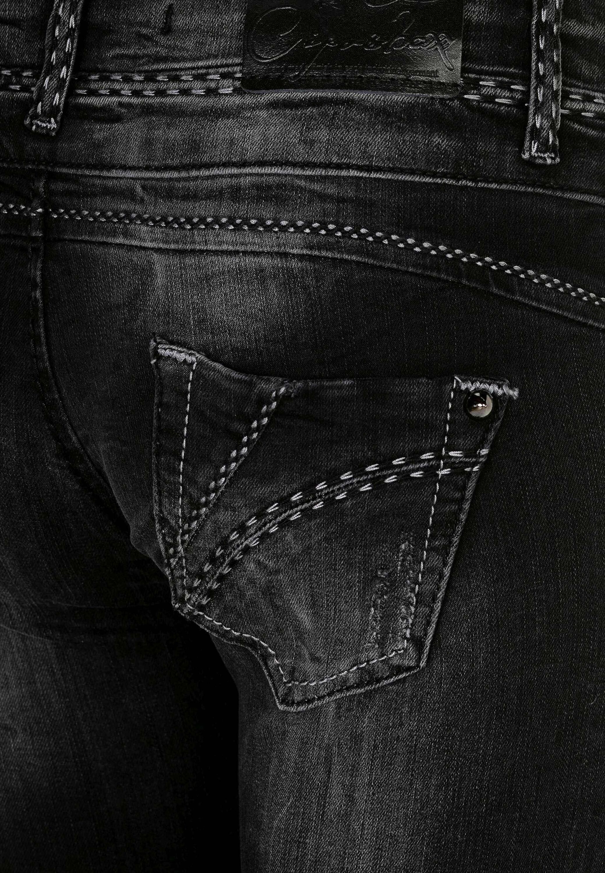 Cipo & Baxx 5-Pocket-Jeans »Jeans«, in Slim-Fit, CBW-0655