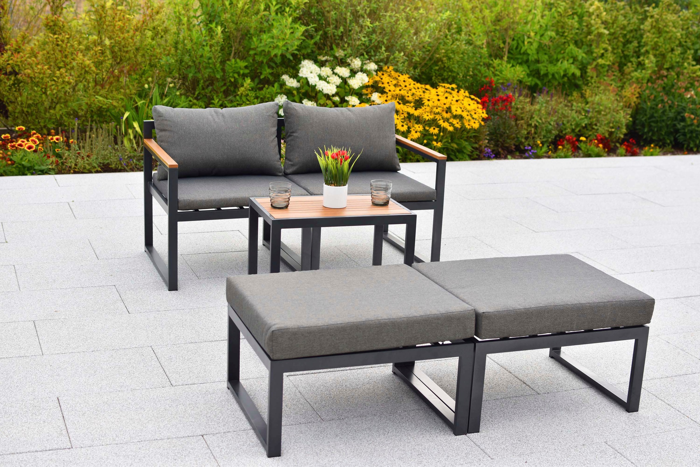 MERXX Gartenlounge-Set »Lindos« Set, 11 tlg. inkl. 2 Sessel, 2 Hocker, 2 Rückenkissen, 4 Sitzkissen, 1 Tisch