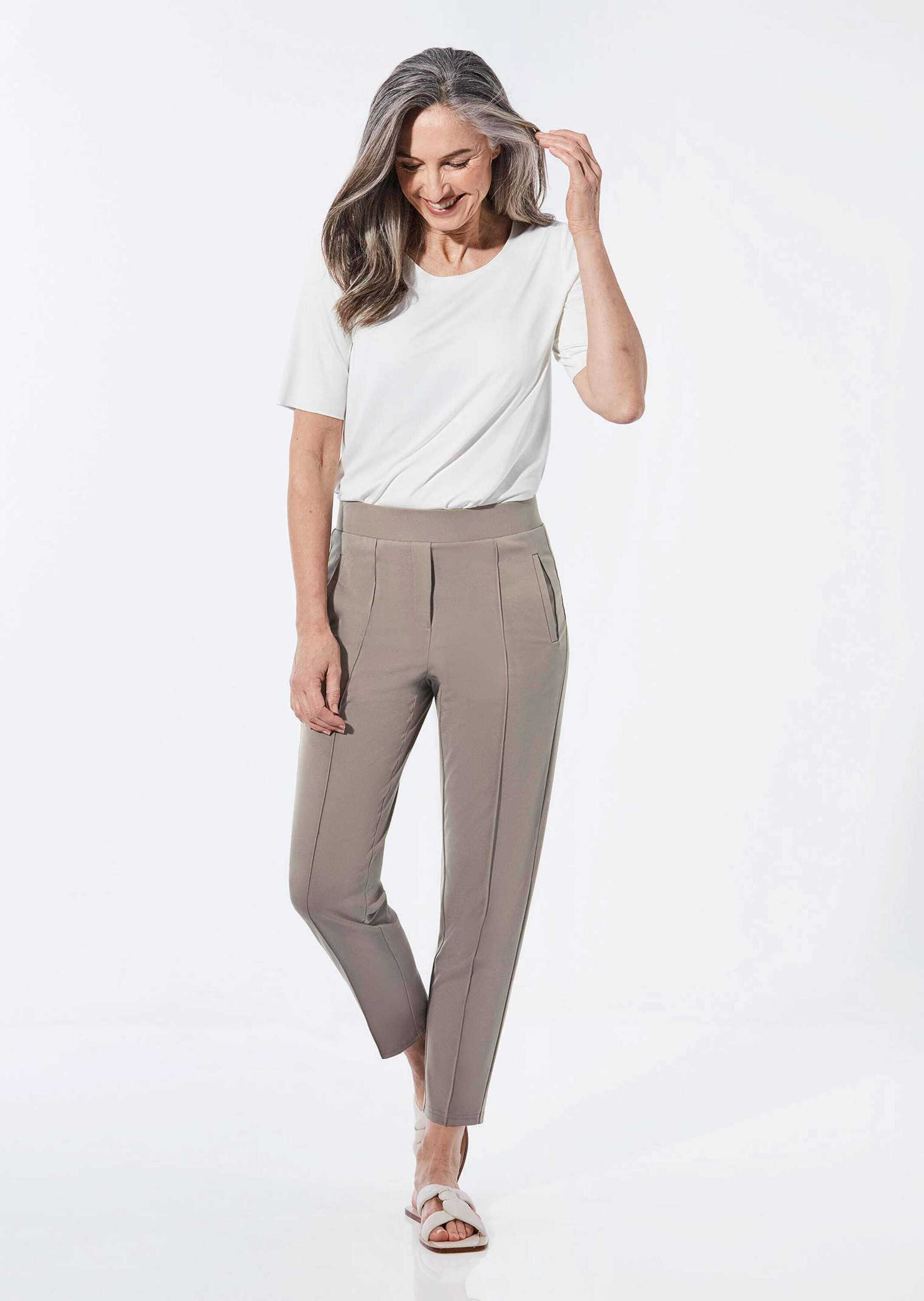 Goldner Sara Women's Pull-On Trousers Taupe Short Size 3