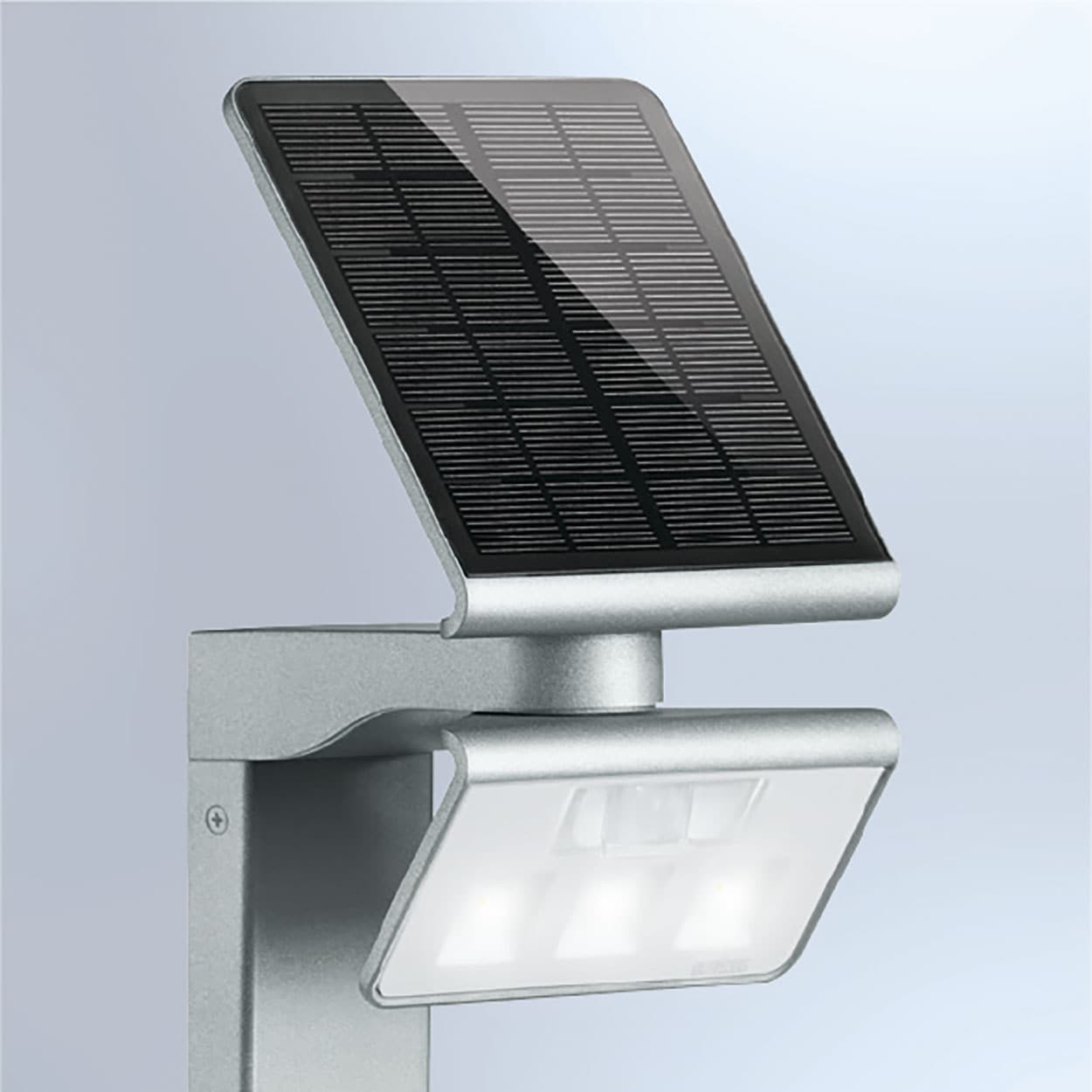 steinel LED Außen-Stehlampe »XSOLAR«, Leuchtmittel LED-Board | LED fest integriert, 140Â° Bewegungsmelder, Netzunabhängig, LiFe-Akku, Höhenverstellbar