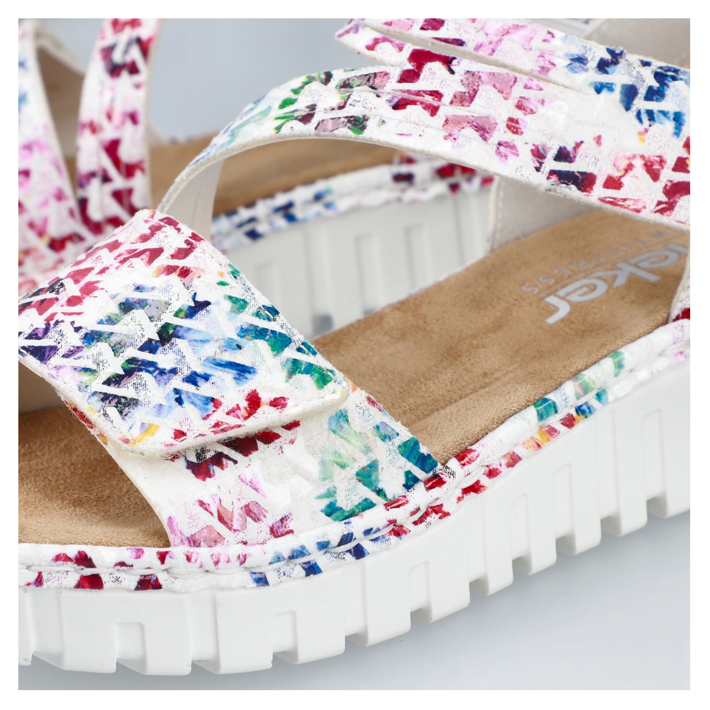 Rieker Plateausandale, Sommerschuh, Sandalette, Keilabsatz, mit Klettriemchen