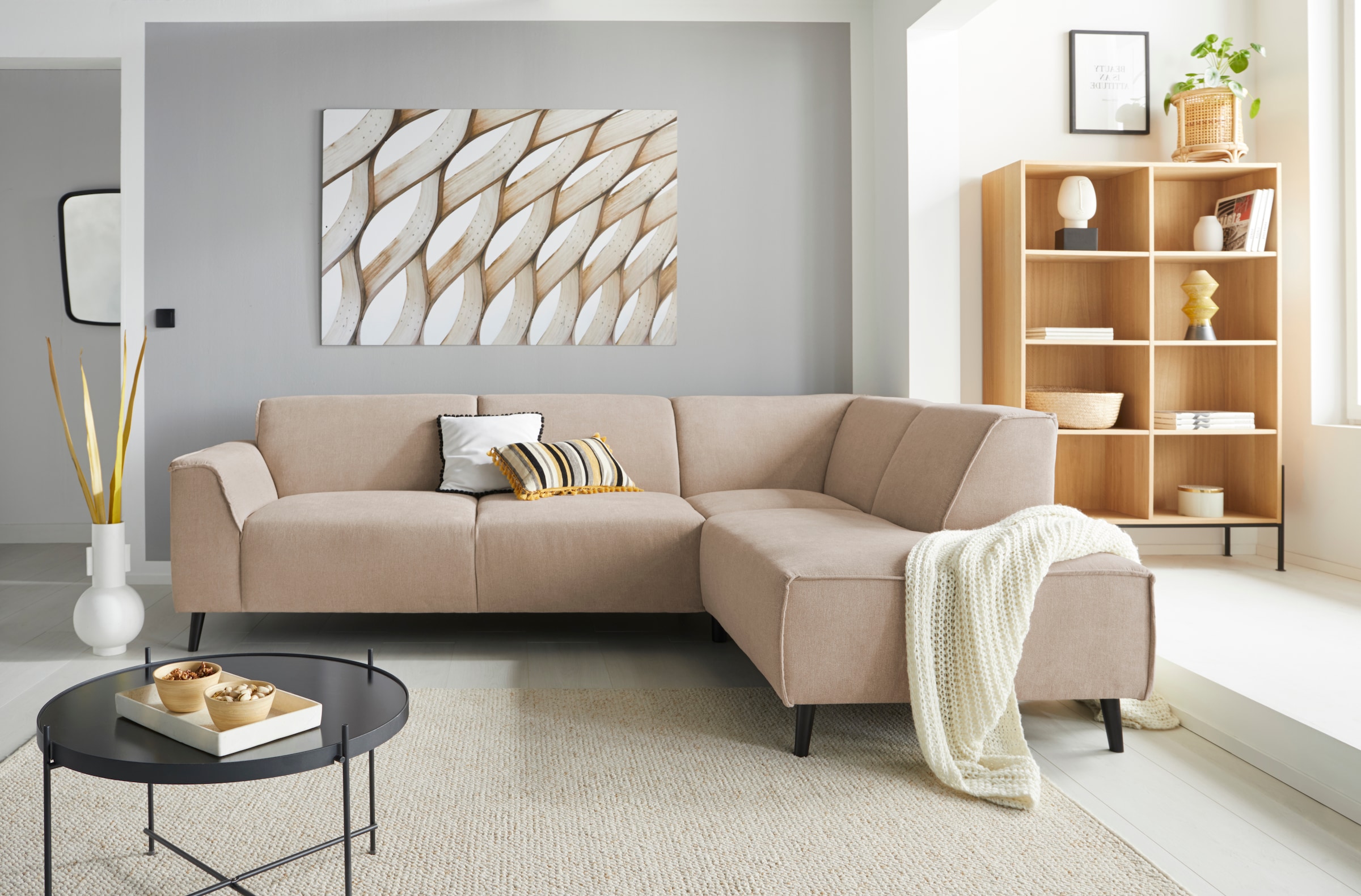 DOMO collection Ecksofa "Amora, bequem & zeitlos, Breite 263cm, Federkern, L-Form" mit Federkern, Fußhöhe passend für gängige Saugroboter