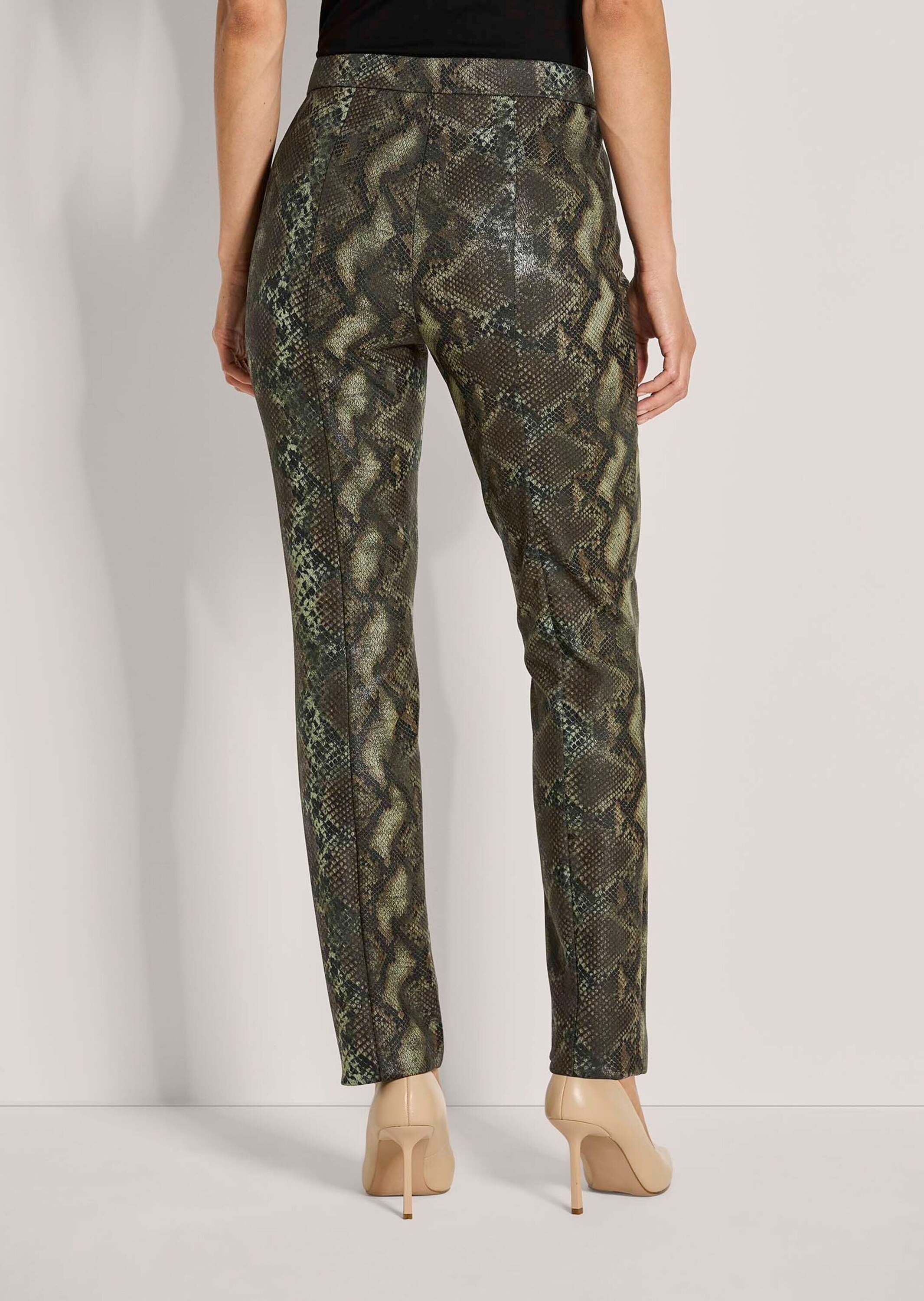 MADELEINE Jerseyhose »Hose Gerade Jerseyhose mit Animal-Print«