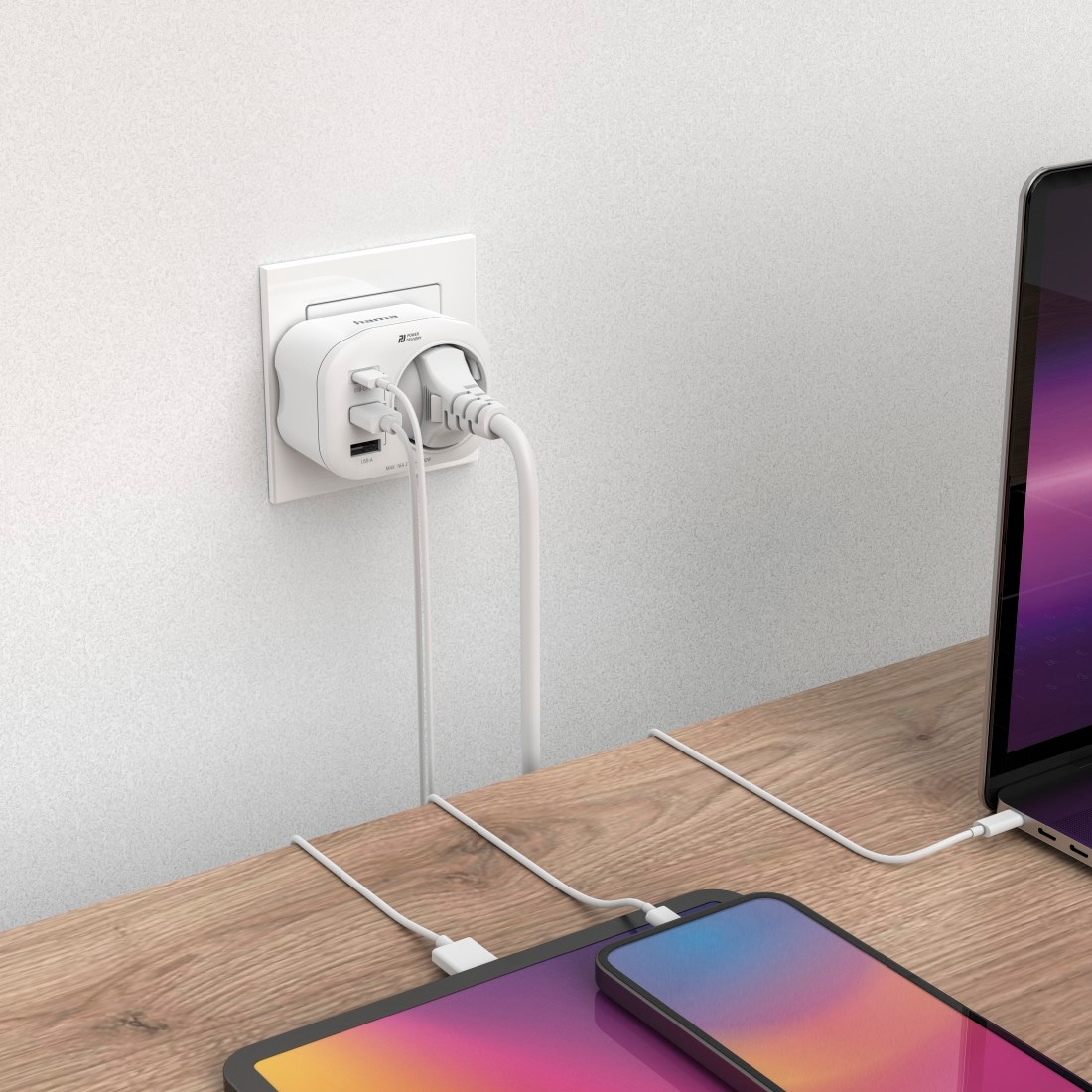 Hama Mehrfachsteckdose »Mehrfachstecker 4fach (1 USB-C PD, 2 USB-A, 1 Schutzkontakt, bis 20W)«, 4-fach, (USB-Anschlüsse Schutzkontaktkupplung-Überspannungsschutz)