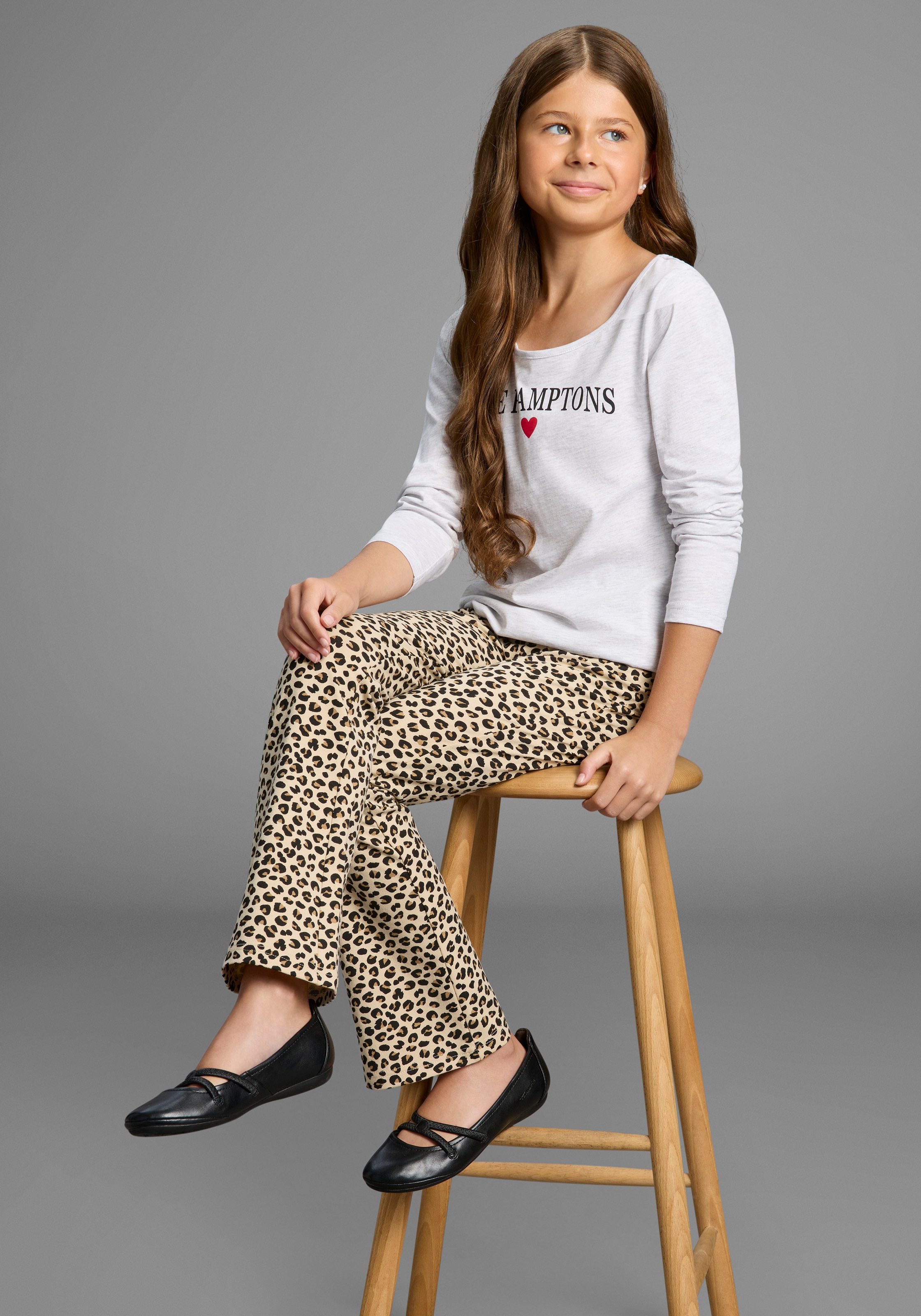 KIDSWORLD Jazzpants »Leggings mit Schlag«, Jazzpants Bootcut, Leoprint