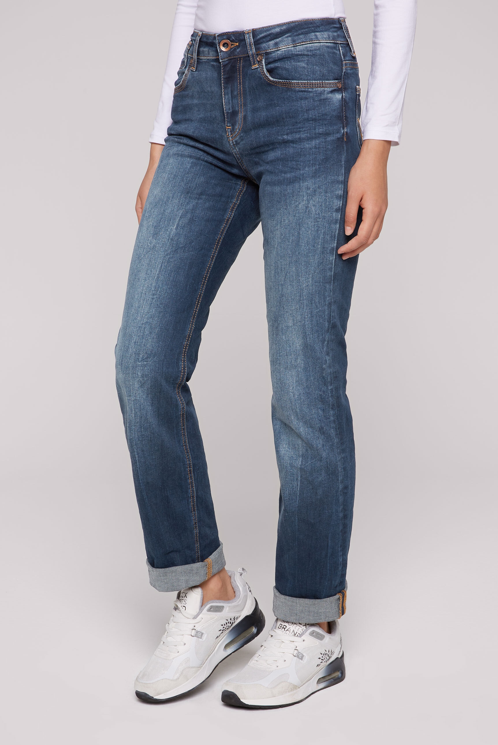 SOCCX Comfort-fit-Jeans, mit Bleaching-Effekten