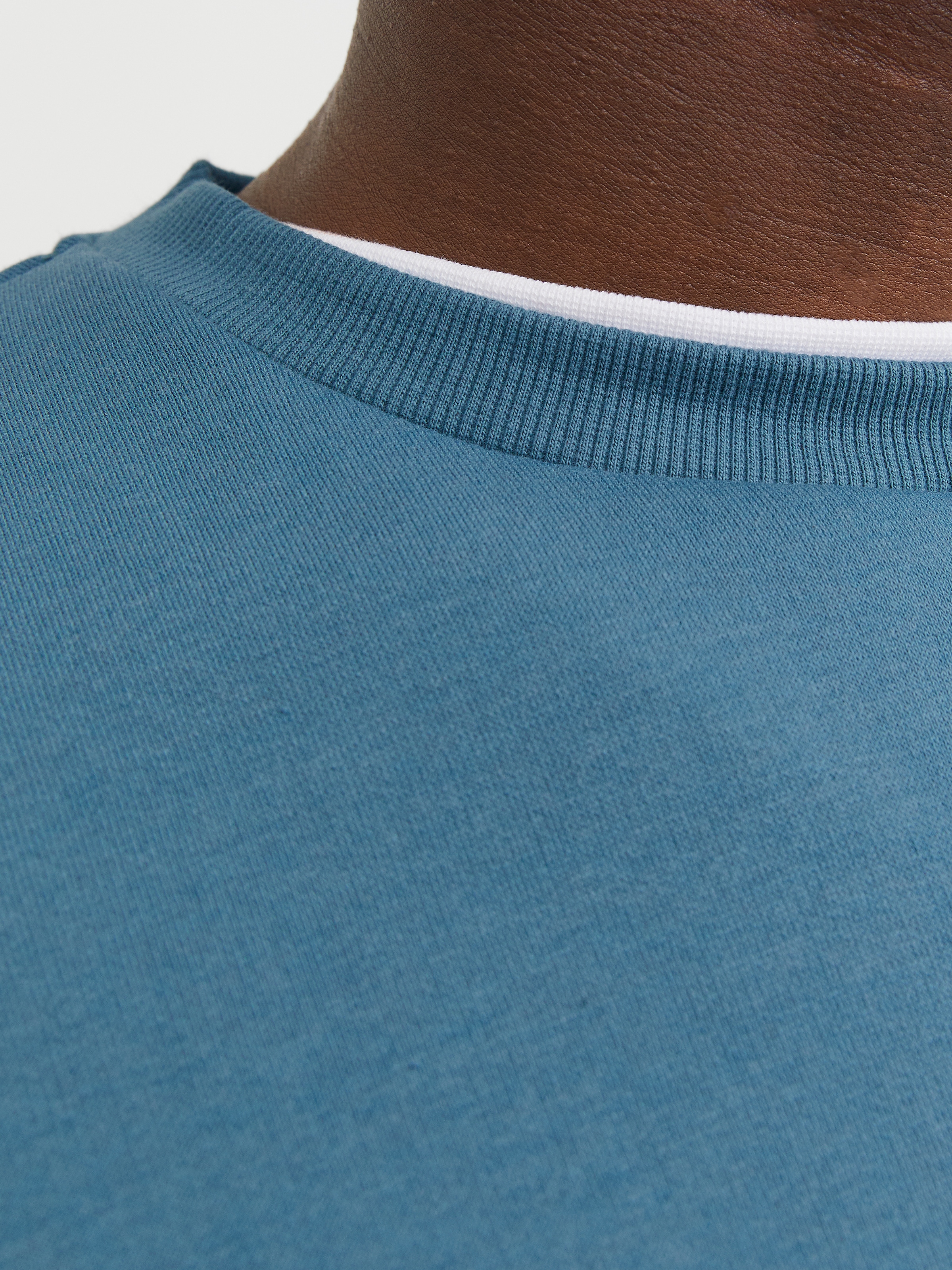 Jack & Jones Sweatshirt »JJEBRADLEY mit Rippbündchen für Alltag und Freizeit«, mit Rippbündchen