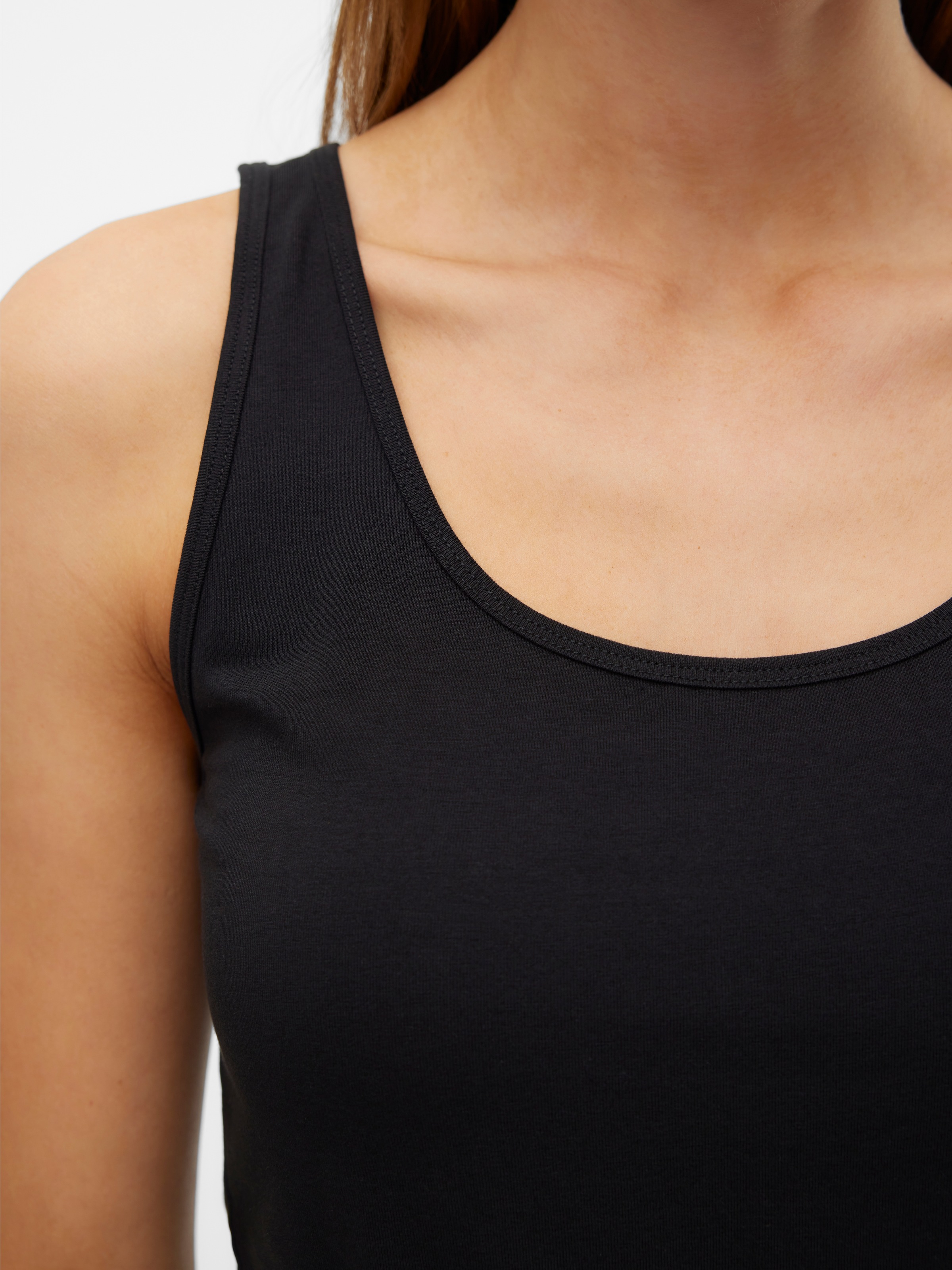 Tanktop VERO MODA "VMLULU LONG TANK TOP JRS GA NOOS", Damen, Gr. XL, schwarz, Jersey, Obermaterial: 95% Baumwolle, 5% Elasthan, unifarben, regular fit normal, Rundhals, Tops Tanktop, Baumwollmischung, regular fit 3