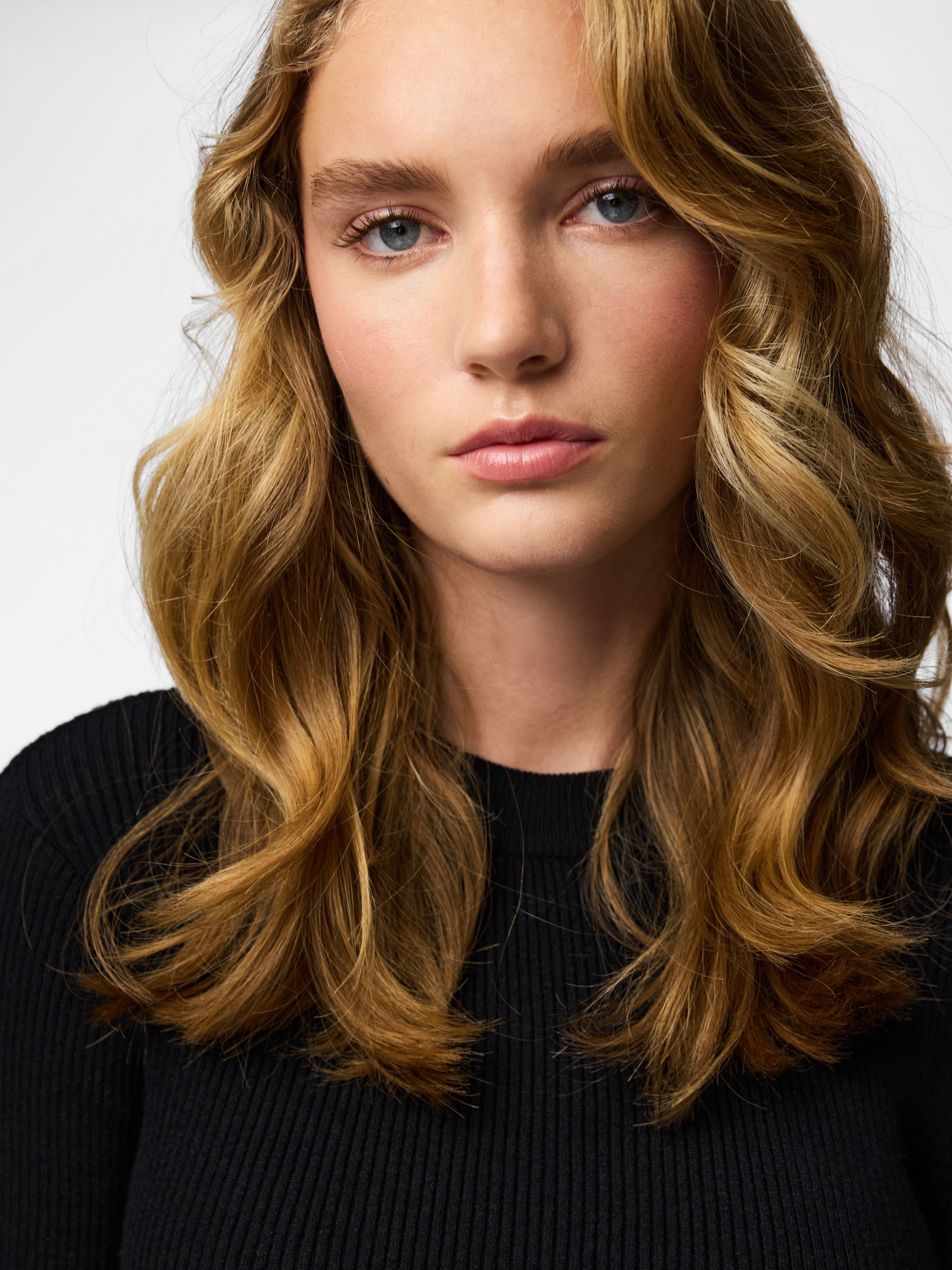 pieces Rundhalspullover "PCMIRA NEW LS O-NECK KNIT NOOS BC" günstig online kaufen