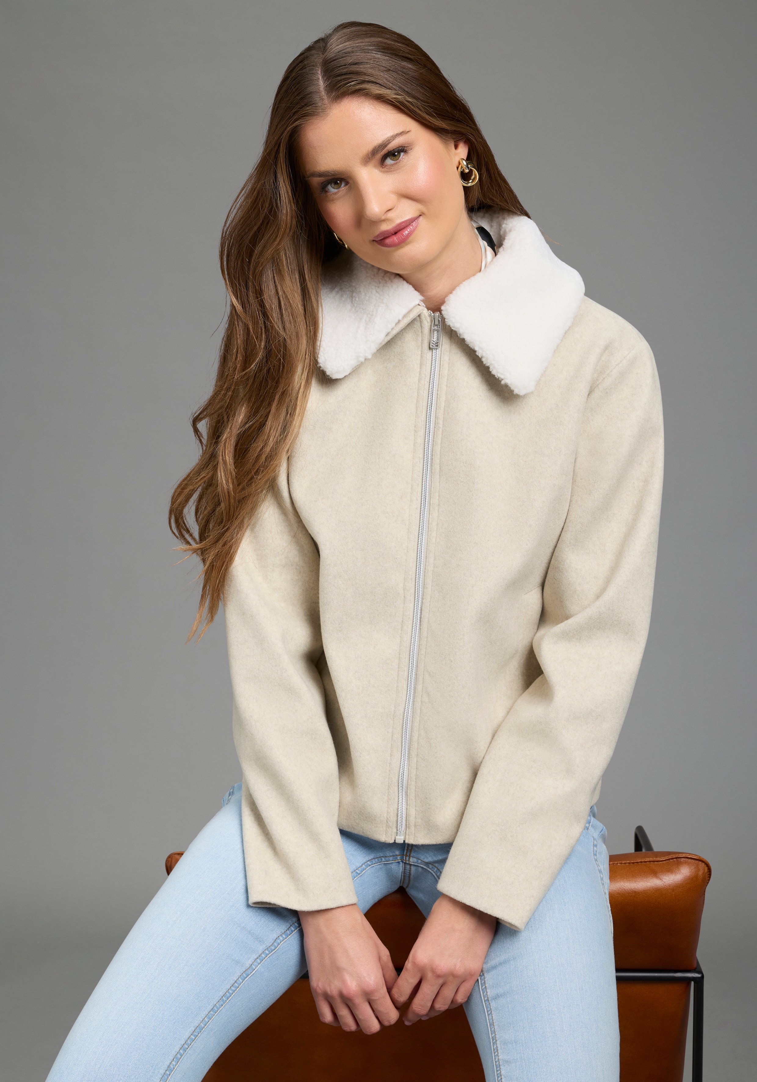 Laura Scott Kurzjacke in Wolloptik mit abnehmbaren Teddy-Kragen Übergangsjacke