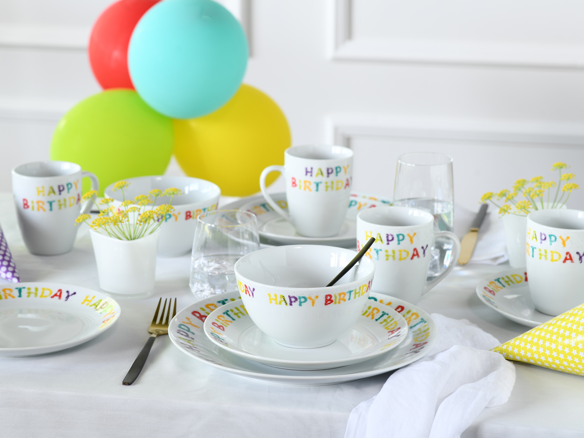 CreaTable Kombiservice »Happy Birthday, Kombi-Service 20-tlg.«, (Set, 20 tlg.), Fröhliches buntes Geschirr, Für alle Geburtstagsfeierlichkeiten