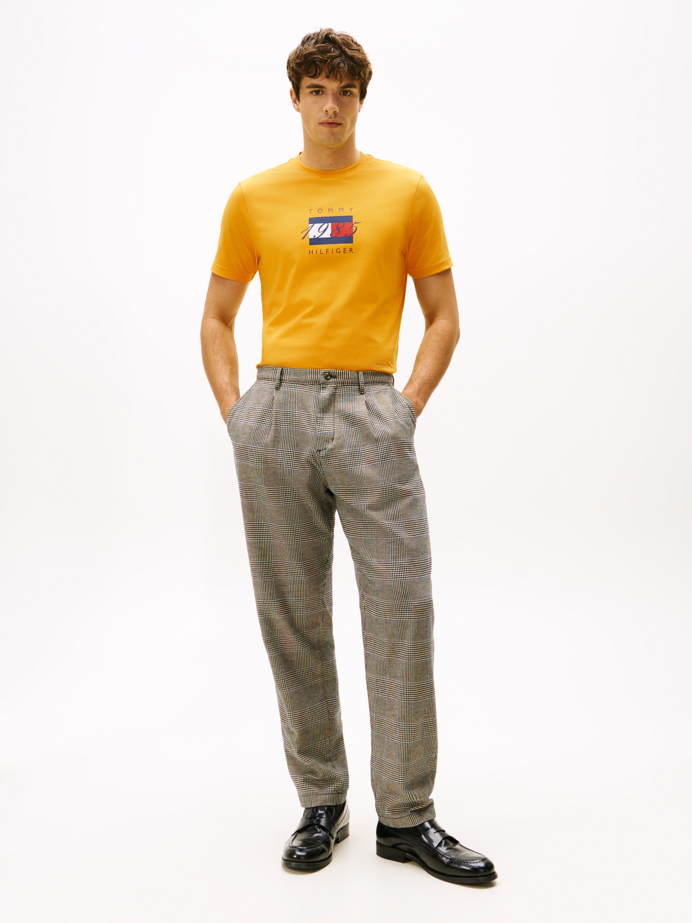 Thumbnail - Tommy Hilfiger T-Shirt "LINEAR FLAG GRAPHIC" Rundhals, regular fit, Jersey