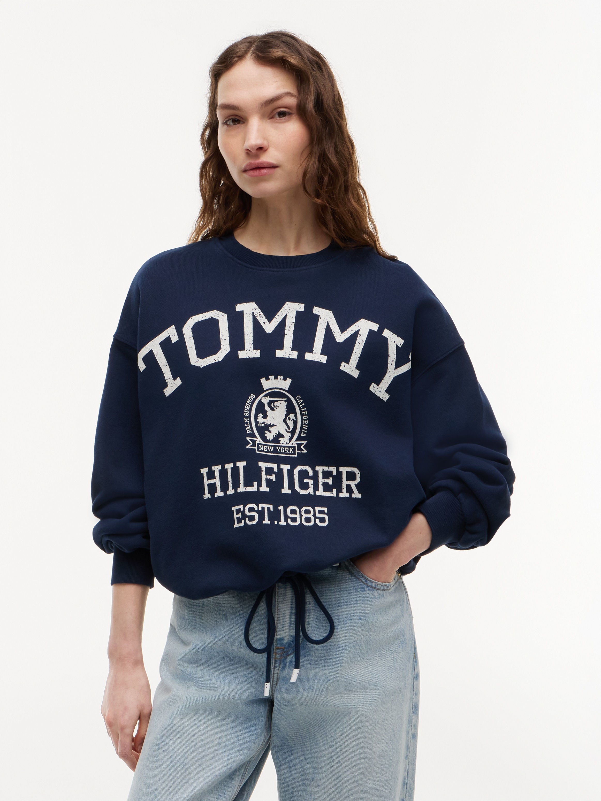 Tommy Hilfiger Sweatshirt "VARSITY CREST MDRN SWEATSHIRT", Baumwolle, Logo Frontdruck