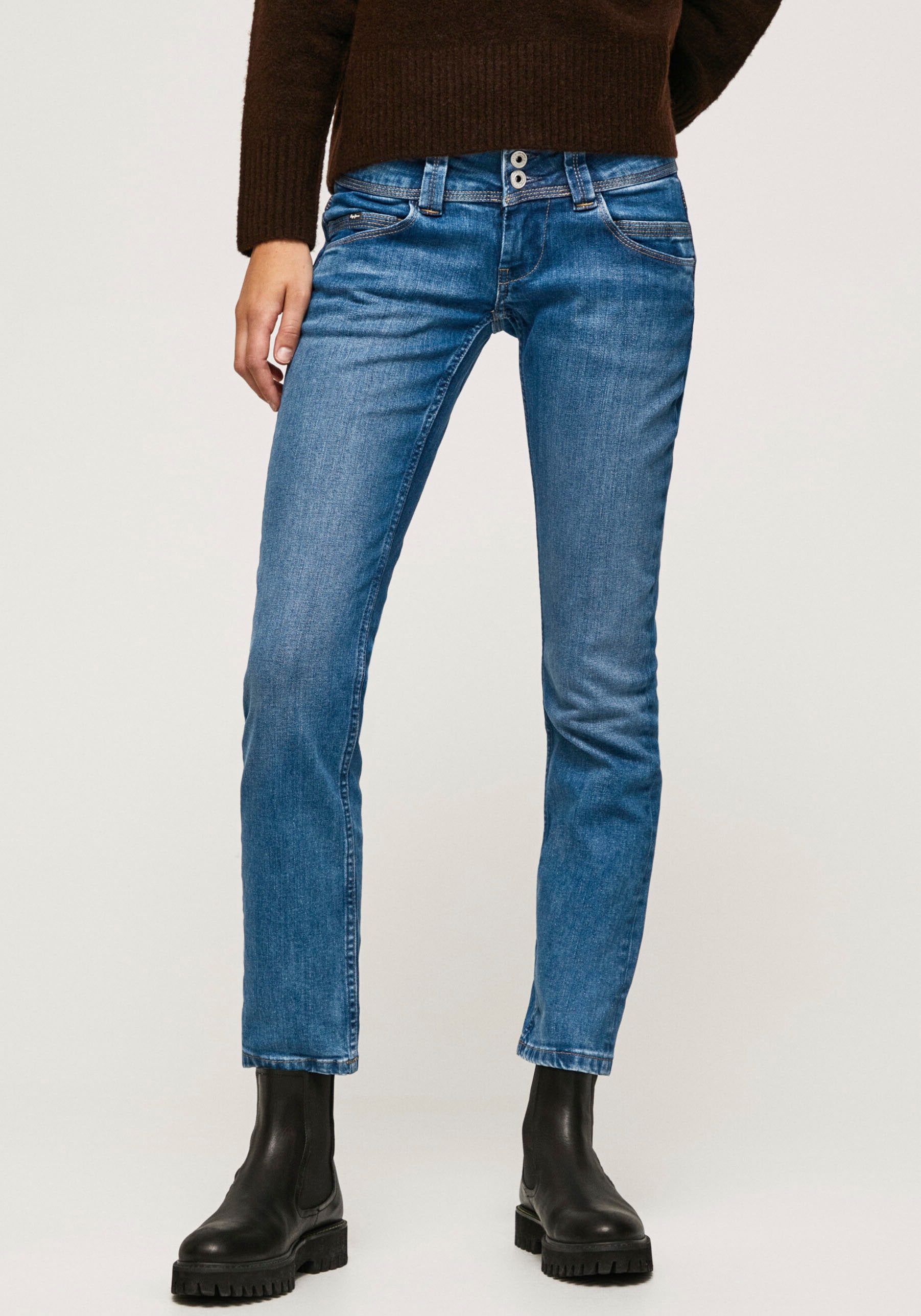 Pepe Jeans Straight-Jeans "VENUS", mit Badge