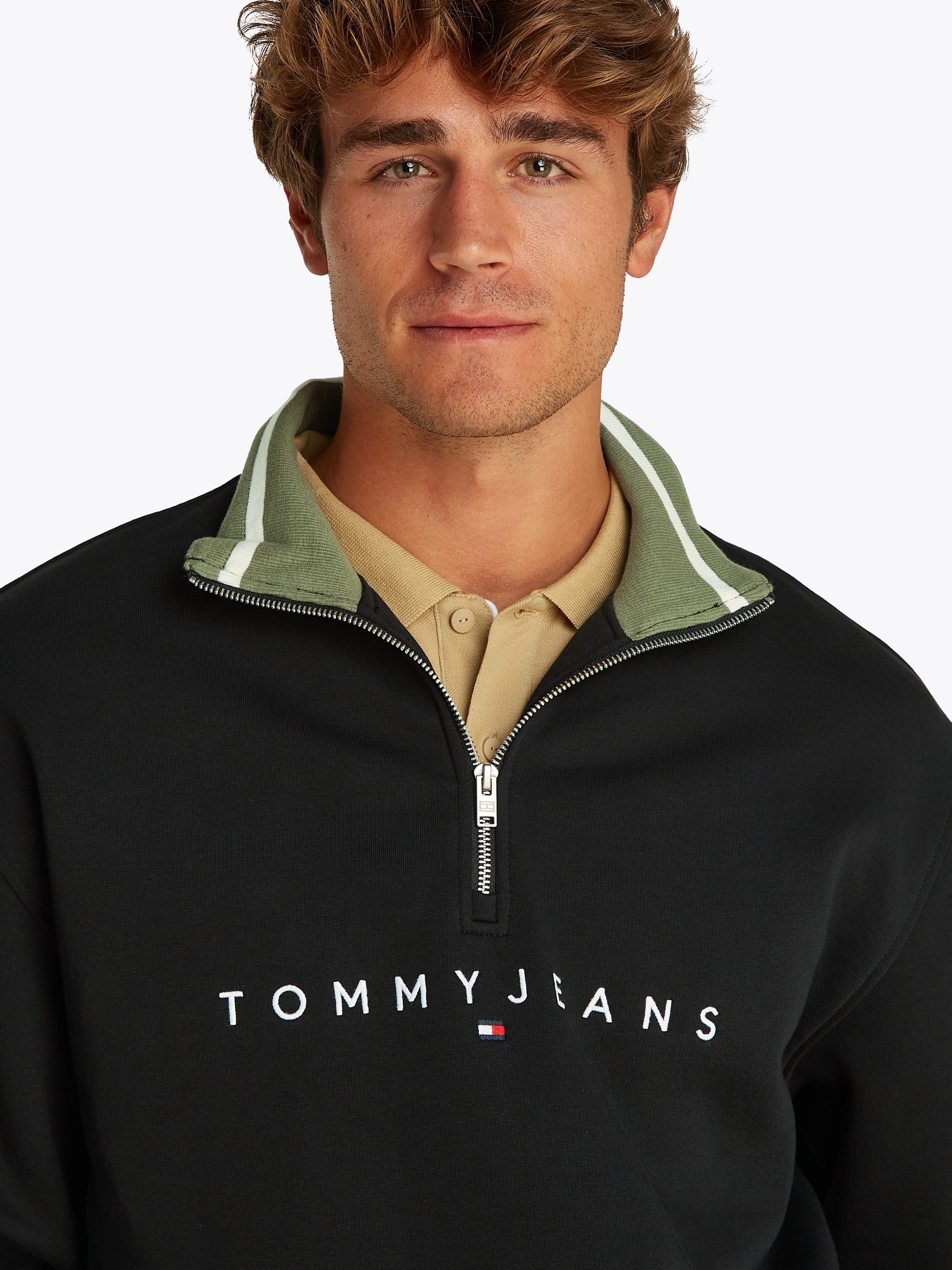 Tommy Jeans Sweatshirt »TJM RLX LINEAR 1/4 ZIP«, Mit Rundhalsausschnitt