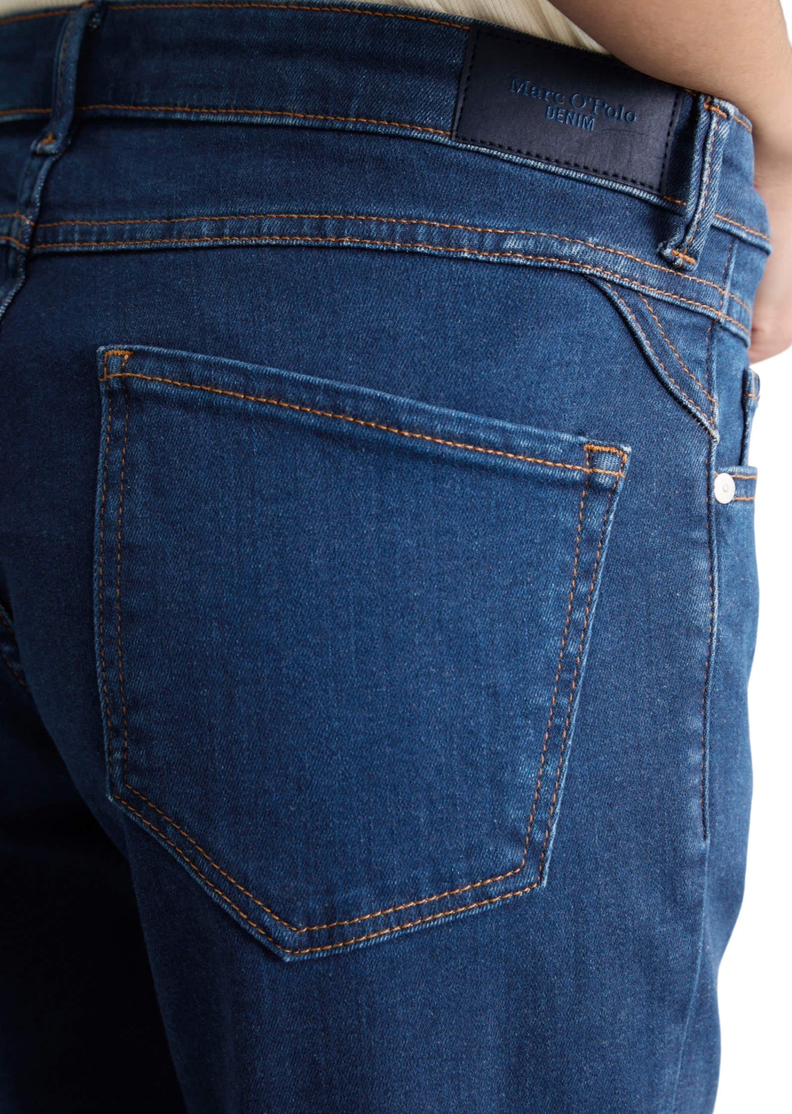 Marc O'Polo DENIM Bootcut-Jeans »aus Organic Cotton-Mix-Stretch«