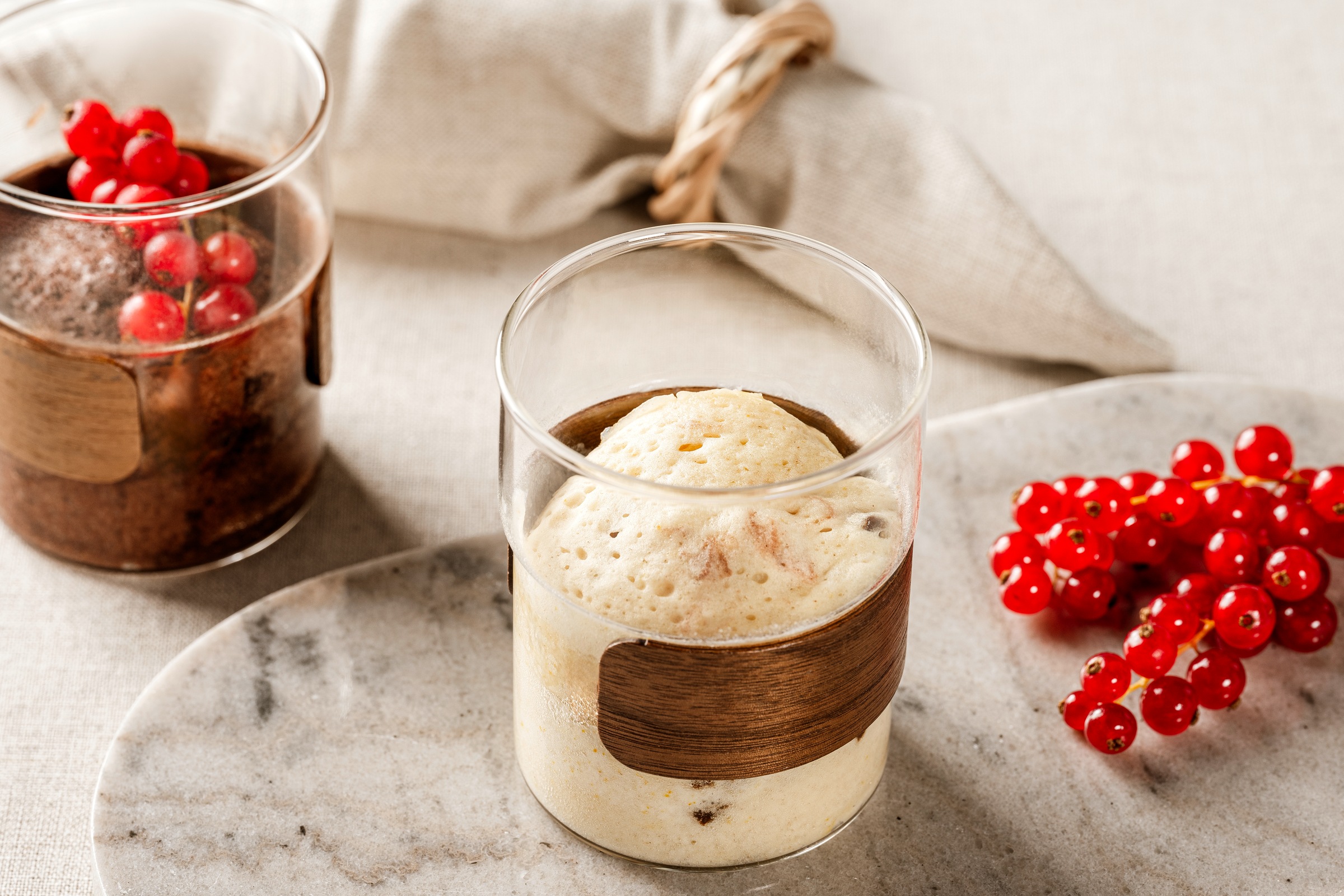 LEONARDO Becher »NOVO LEGNO, 2er Set« Becher mit Holzspange