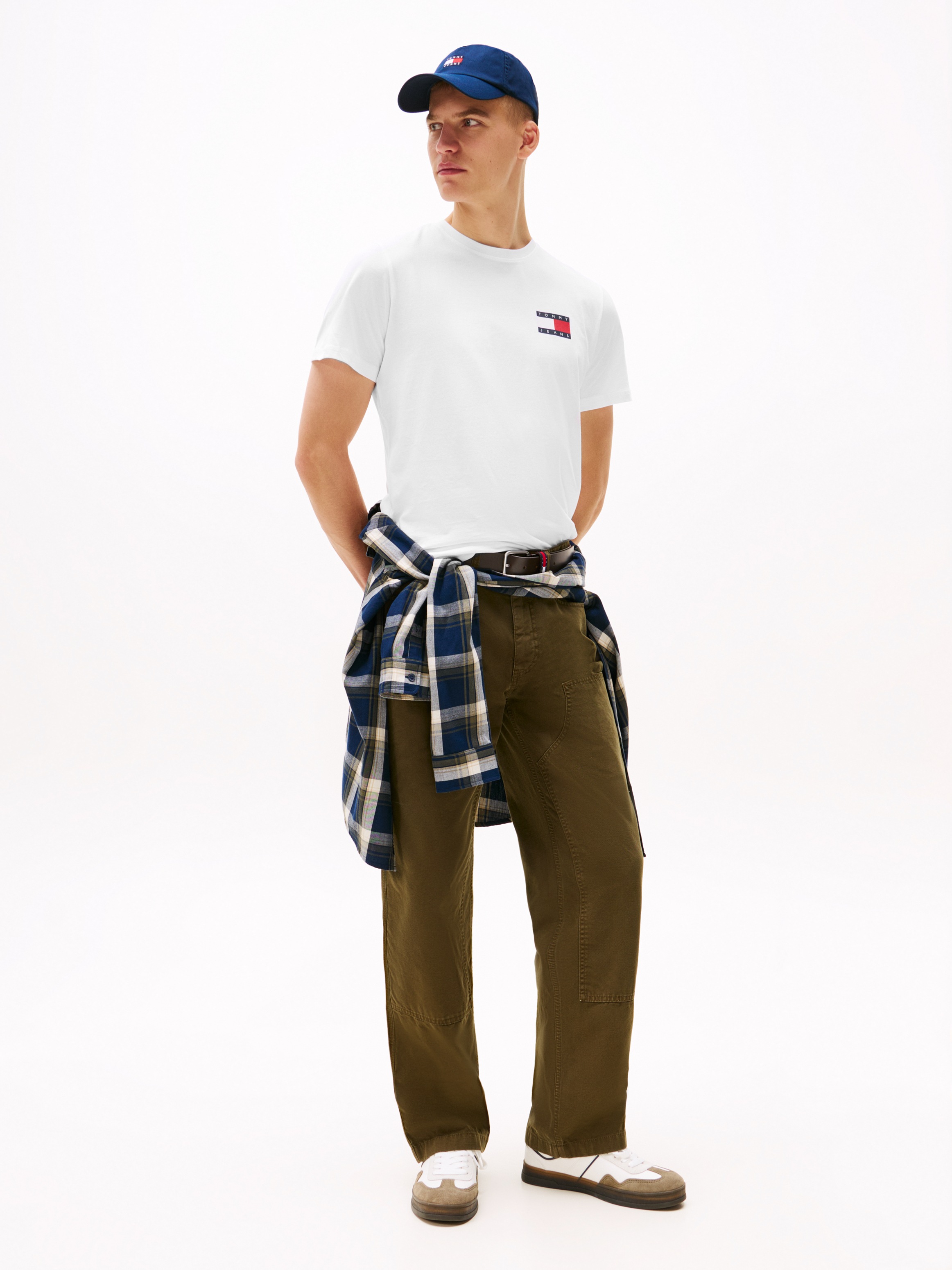 Thumbnail - Tommy Jeans T-Shirt "TJM SLIM FIT ESSENTIAL FLAG" Mit Rundhalsausschnitt